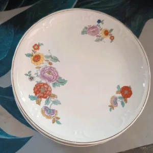lotto di 3 piatti antichi decoro fiori s.c.i. laveno italy (copia)