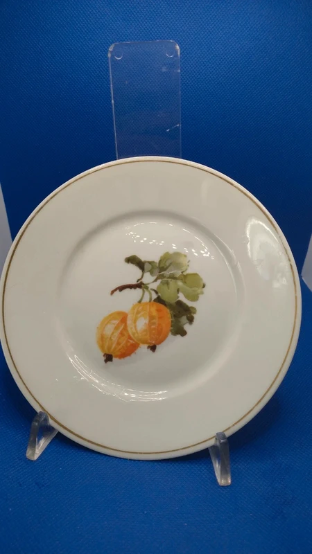 lotto n.3 piattini decoro frutta , bordo oro , marchio rosenthal lotto n.3 piattini decoro frutta , bordo oro , marchio rosenthal