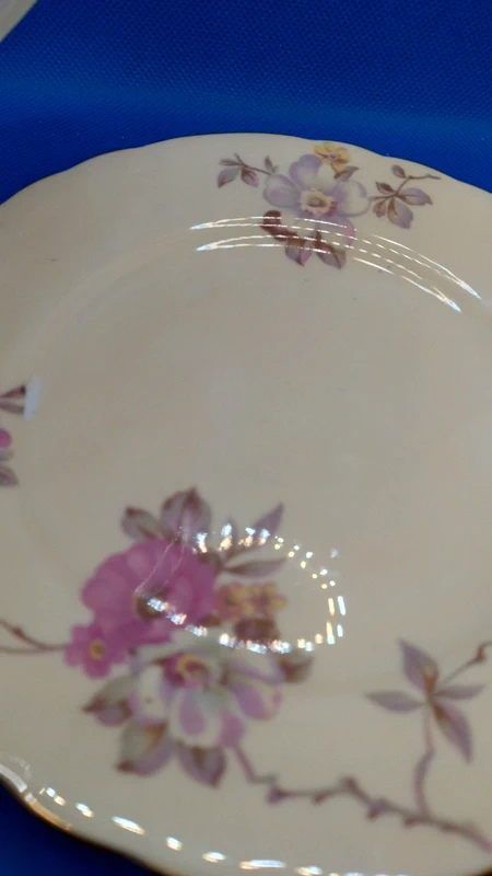 tazza da thè tè e doppio piattino vintage aynsley giallo pallido e floreale tazza da thè tè e doppio piattino vintage aynsley giallo pallido e floreale