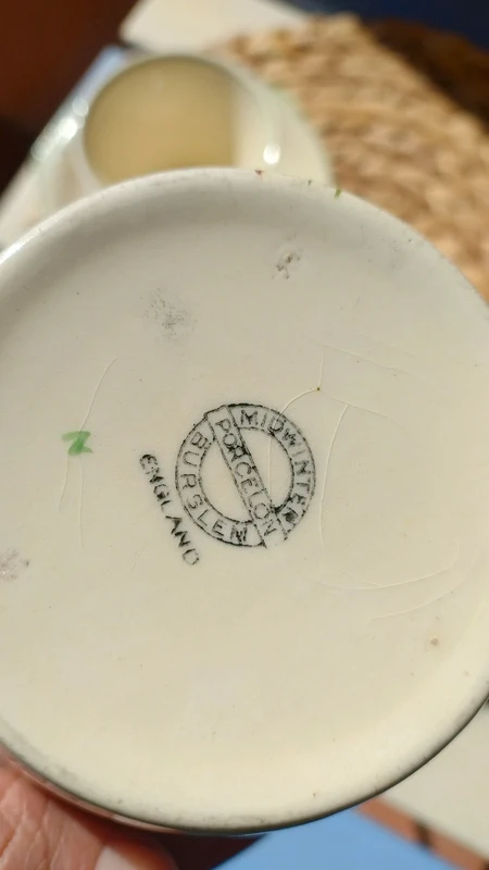 set per due , tazza thè con doppio piattino con lattiera e ciotola midwinter burslem england set per due , tazza thè con doppio piattino con lattiera e ciotola midwinter burslem england