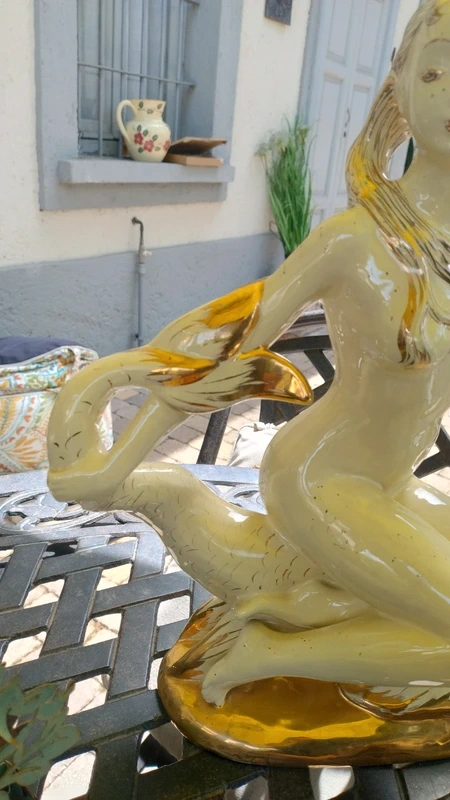 scultura di nudo di donna su pesce vintage ceramiche itali albisola ceramiche italia albisola scultura di nudo di donna su pesce vintage ceramiche itali albisola ceramiche italia albisola