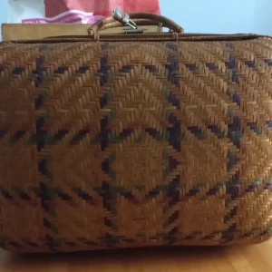 borsa rettangolare intrecciata paglia e bambù a mano con manici