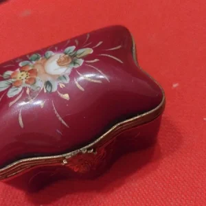 scatola portagioie porcellana decorata a mano goudeville limoges france