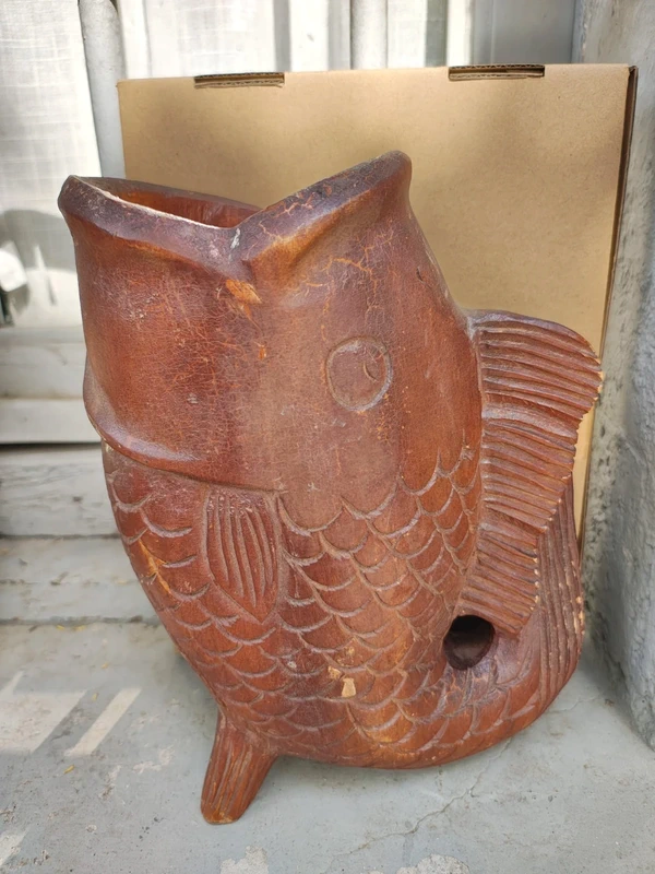 vaso brocca in legno intagliato a forma di carpa koi vaso brocca in legno intagliato a forma di carpa koi