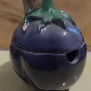 albisola ceramica d'epoca, scultura melanzana barbotine ceramista pacetti
