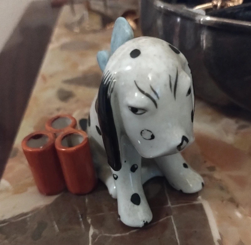 cane dalmata cucciolo "portasigarette" porcellana vintage cane dalmata cucciolo "portasigarette" porcellana vintage