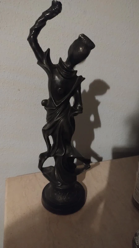 statua in metallo di donna orientale danzatrice made in italy statua in metallo di donna orientale danzatrice made in italy