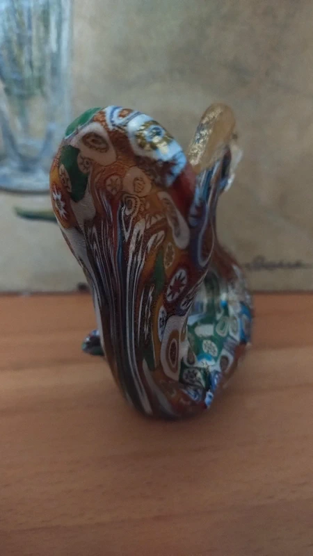 gallina in vetro murano con murrine millefiori e oro gallina in vetro murano con murrine millefiori e oro