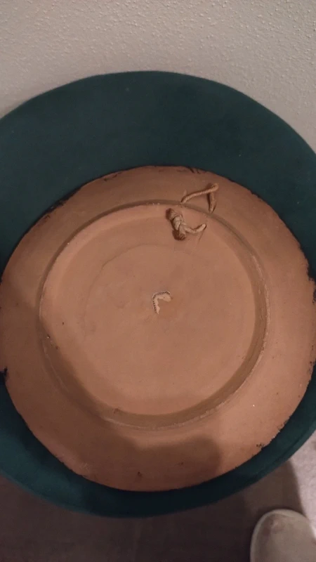 coppia di piatti in ceramica sarda dipinti a mano coppia di piatti in ceramica sarda dipinti a mano