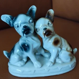 statuina coppia di cani bulldog francese