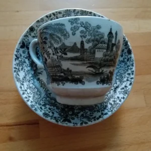 antica tazza da caffè ceramica modello persian