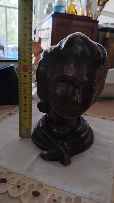 antica testa donna terracotta lamina rame argento antica testa donna terracotta lamina rame argento